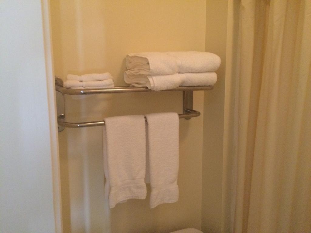Hurricane Inn Waynesboro Kamer foto